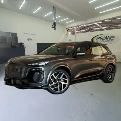 AUDI Q6 E-TRON 100 KW ELÉTRICO PERFORMANCE BLACK QUATTRO em São Paulo, SP
