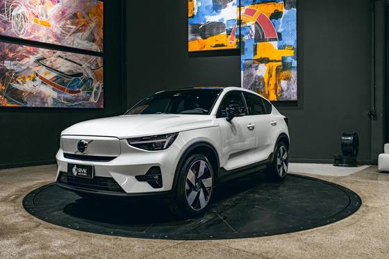 VOLVO C40 P8 RECHARGE TWIN ELECTRIC ULTIMATE AWD em Lauro de Freitas, BA