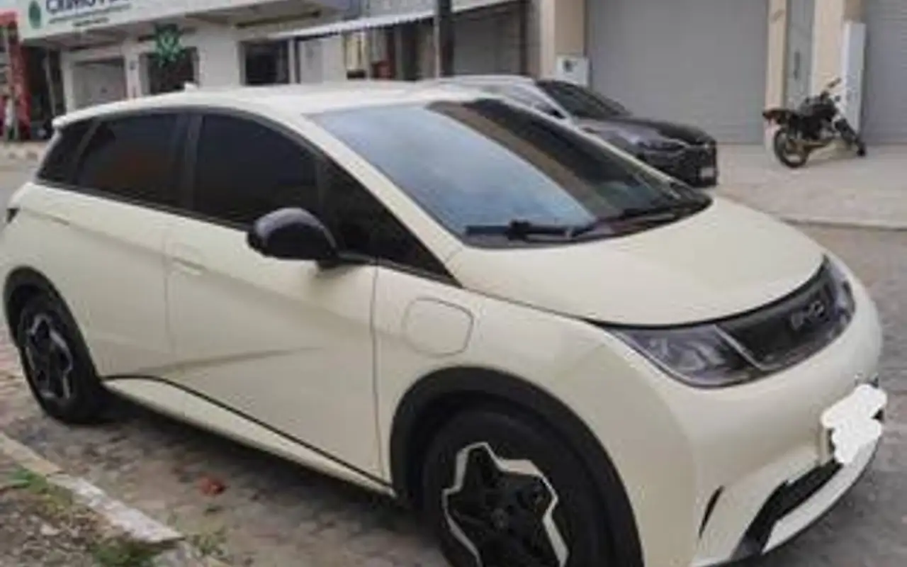 BYD DOLPHIN 44,9 KW ELÉTRICO — foto 1 de 7