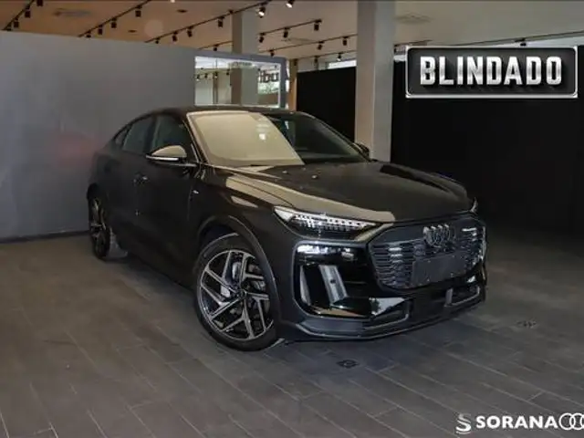 AUDI Q6 E-TRON 100 KW ELÉTRICO SPORTBACK QUATTRO em São Paulo, SP