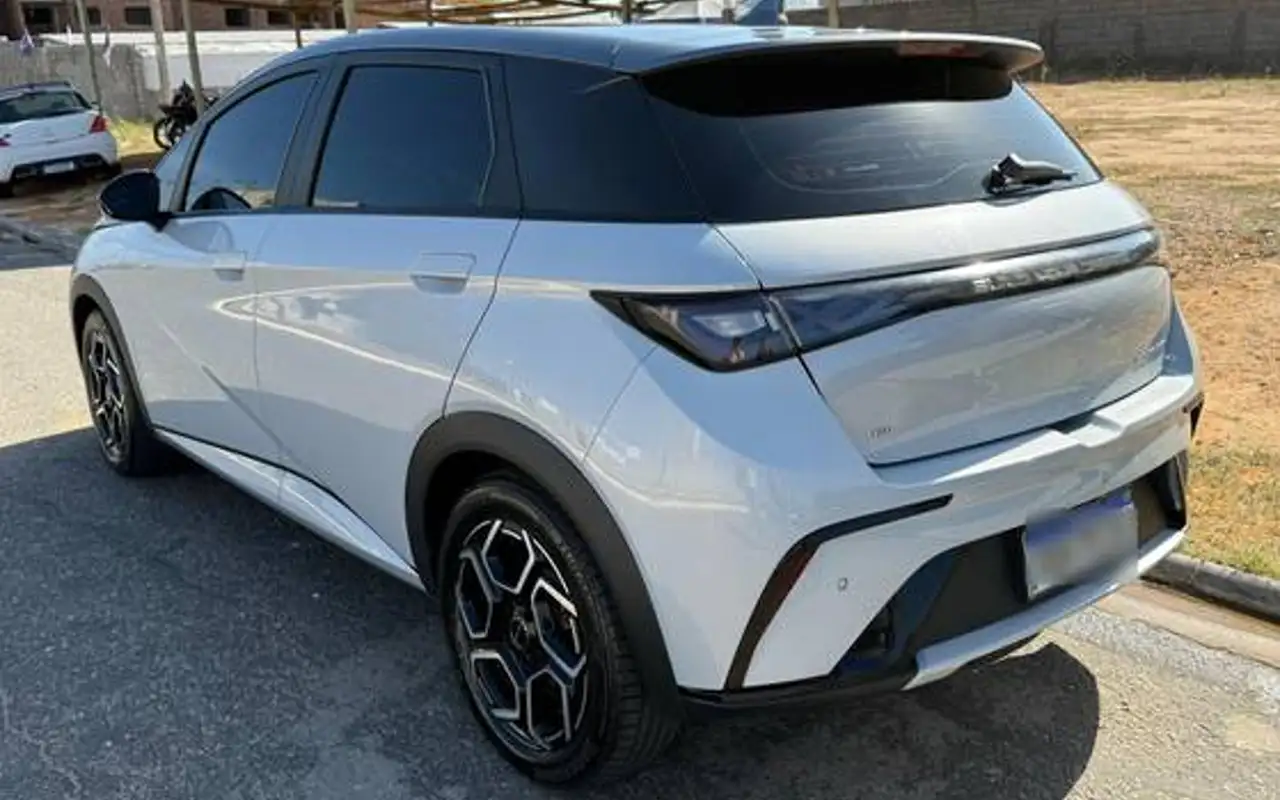 BYD DOLPHIN 60,5 KW ELÉTRICO PLUS — foto 1 de 7