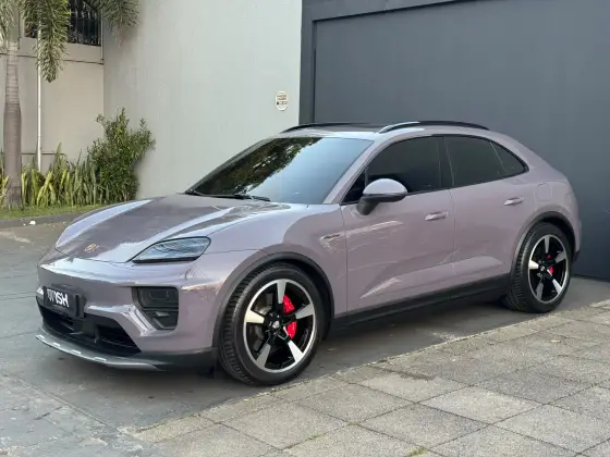 PORSCHE MACAN 4S ELÉTRICO em São Paulo, SP
