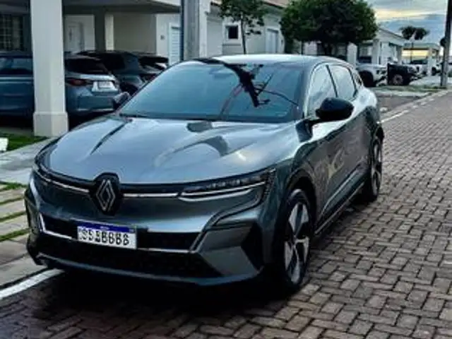 RENAULT MEGANE 60 KW ELÉTRICO E-TECH EV60 em Cuiabá, MT