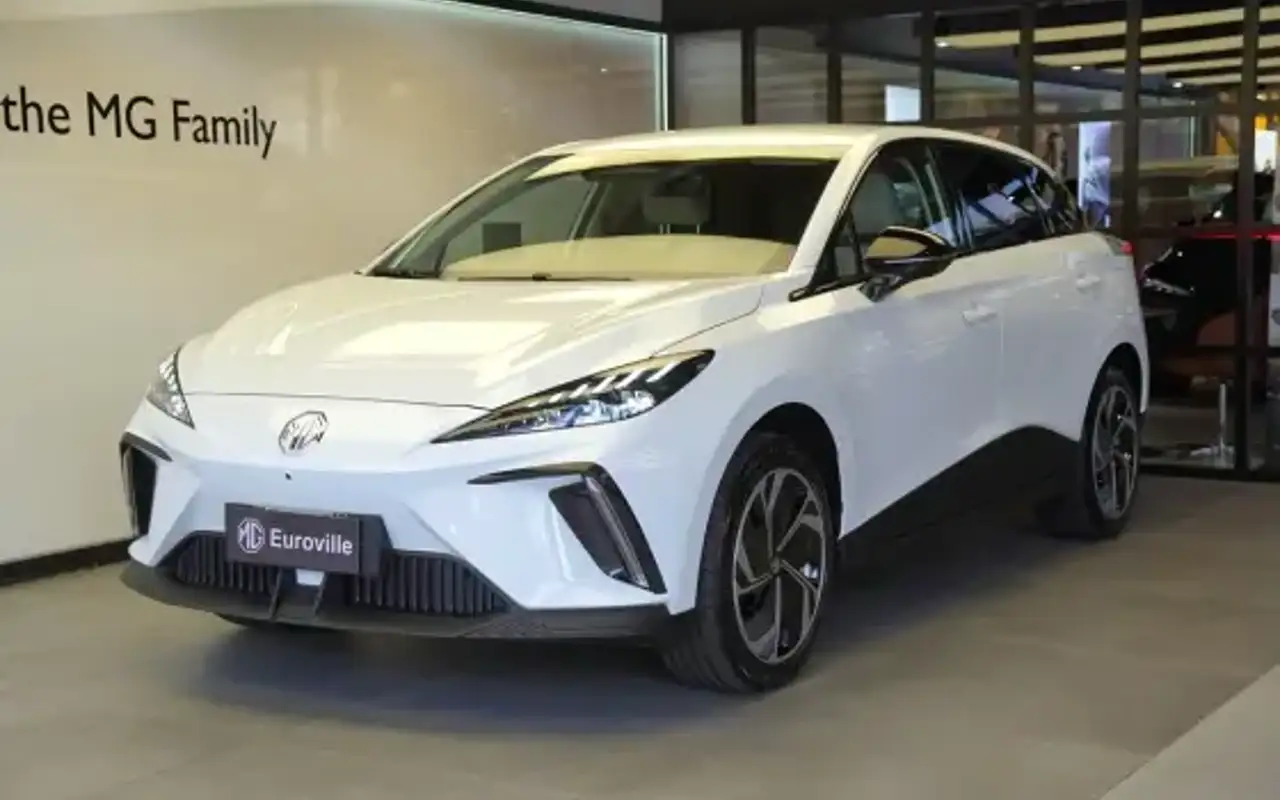 MG 4 64 KW ELÉTRICO LUXURY — foto 1 de 16