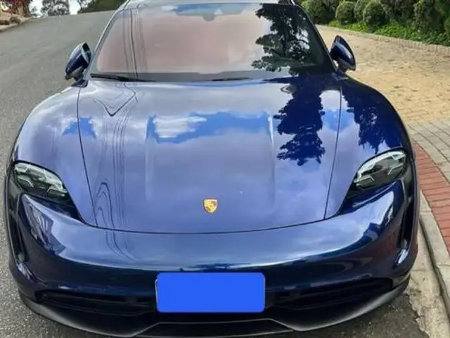 PORSCHE TAYCAN 4S ELÉTRICO em Joinville, SC