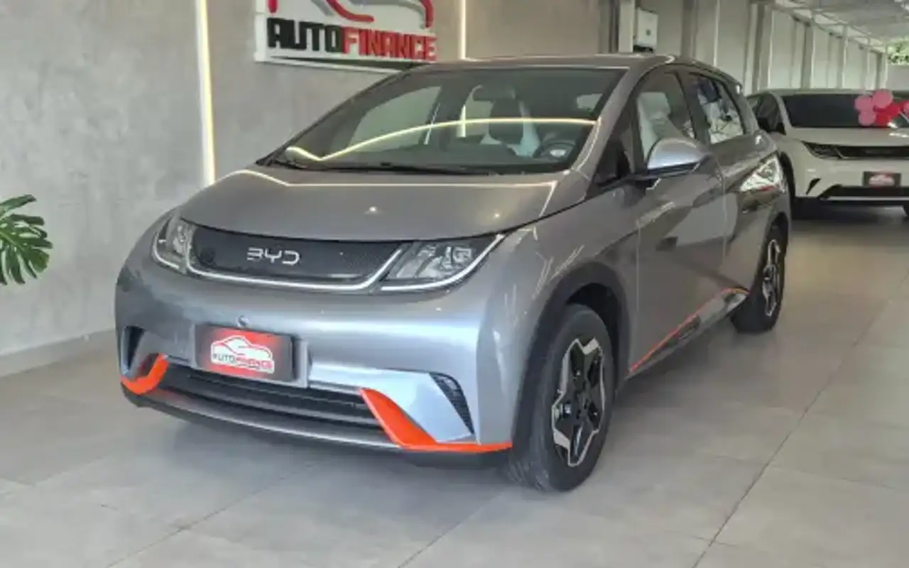 BYD DOLPHIN 44,9 KW ELÉTRICO GS — foto 1 de 19