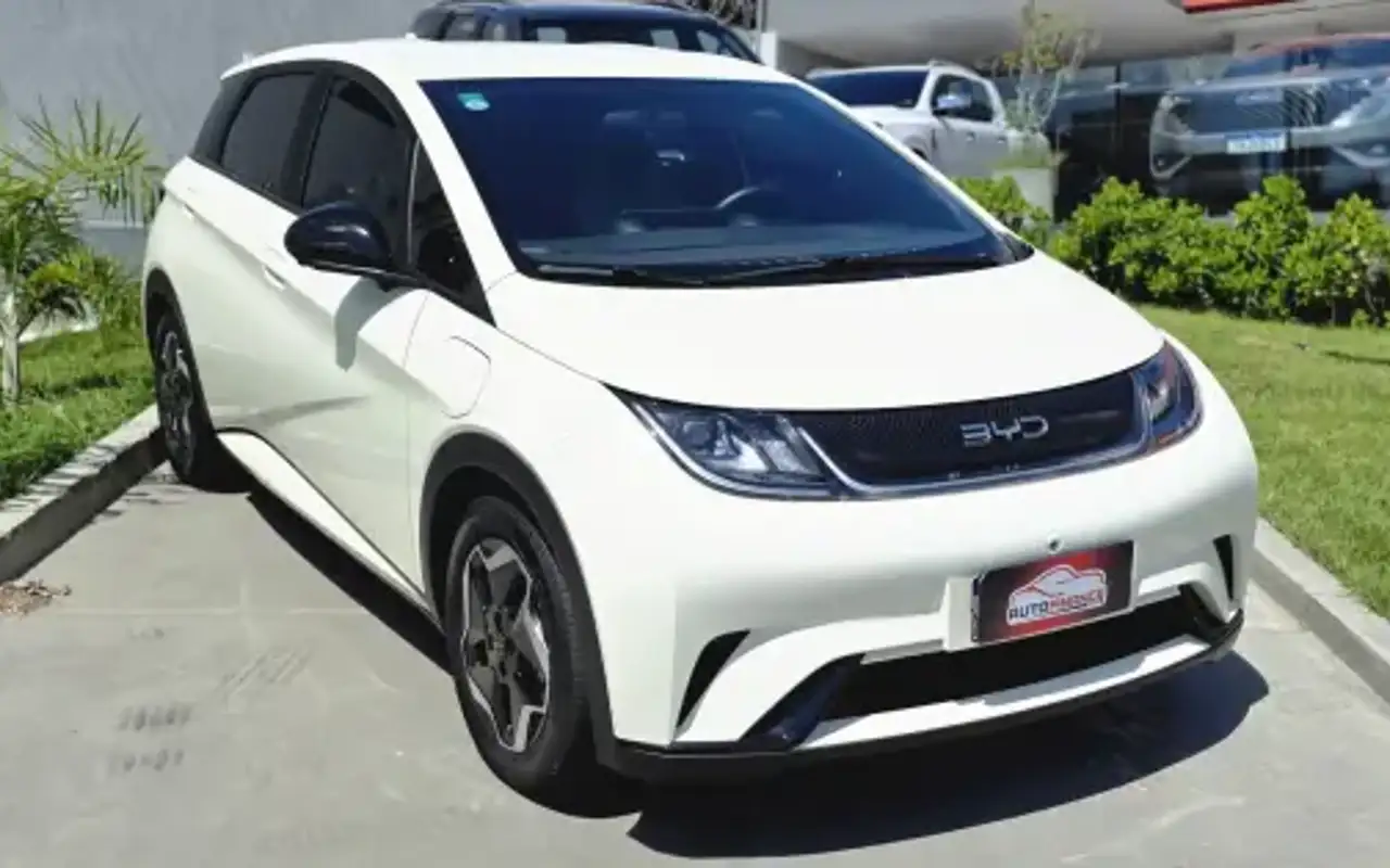 BYD DOLPHIN 44,9 KW ELÉTRICO GS — foto 1 de 18