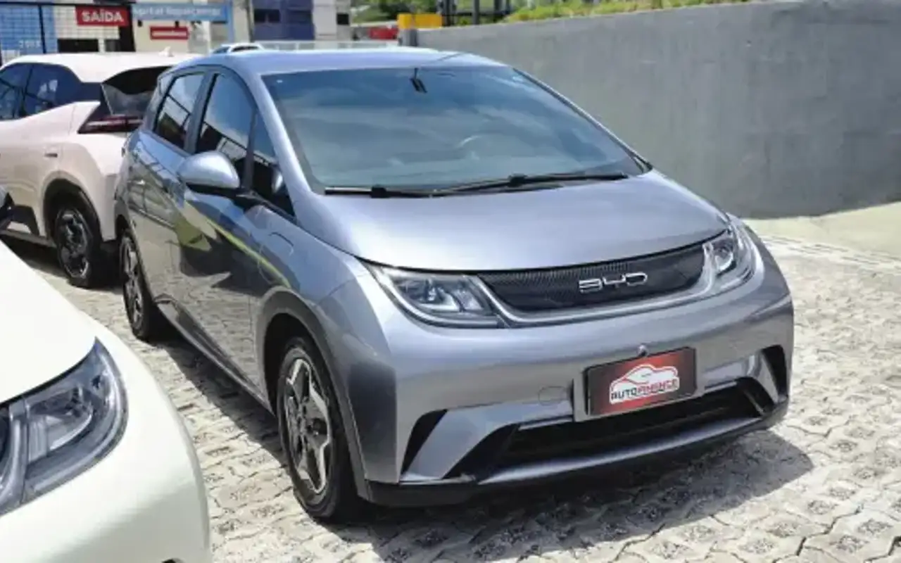 BYD DOLPHIN 44,9 KW ELÉTRICO — foto 1 de 18