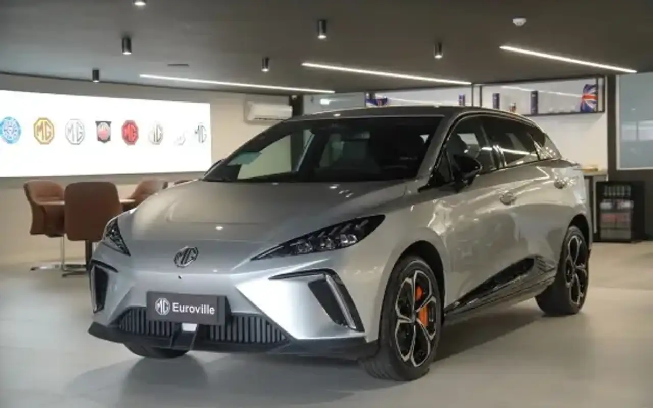 MG 4 64 KW ELÉTRICO X-POWER — foto 1 de 17