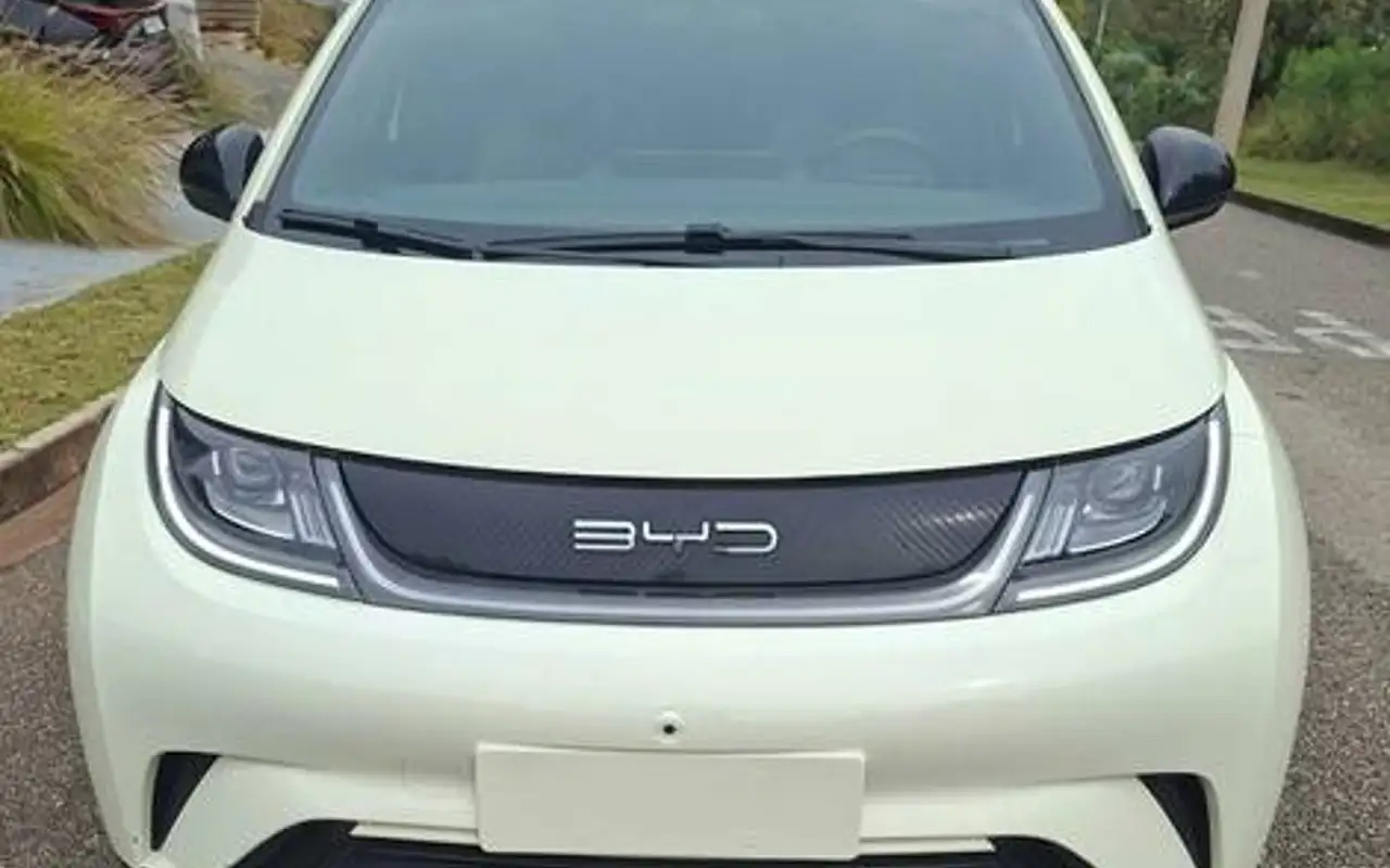 BYD DOLPHIN 44,9 KW ELÉTRICO — foto 1 de 6