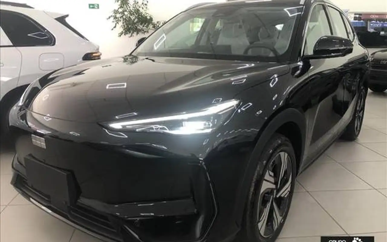 GEELY EX5 60,22 KW ELÉTRICO MAX — foto 1 de 20