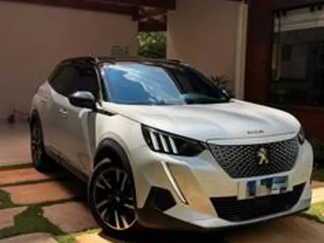 PEUGEOT 2008 50 KW ELÉTRICO E-GT em Brumadinho, MG