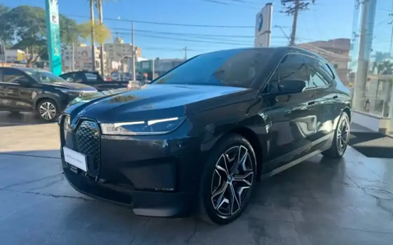 BMW iX ELÉTRICO XDRIVE40 — foto 1 de 14