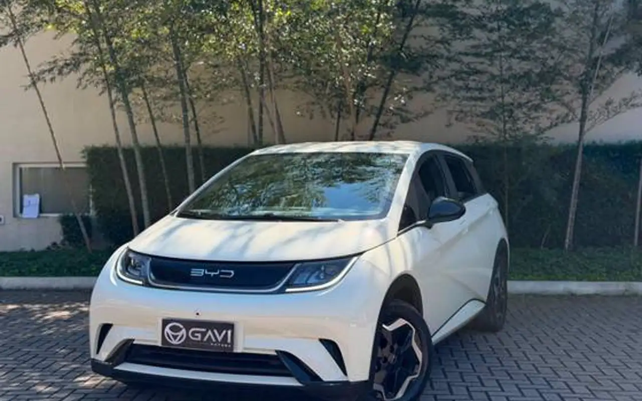 BYD DOLPHIN 44,9 KW ELÉTRICO — foto 1 de 15