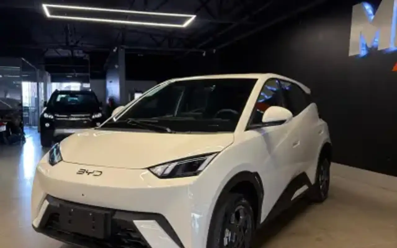 BYD DOLPHIN MINI 38 KW ELÉTRICO GS — foto 1 de 12
