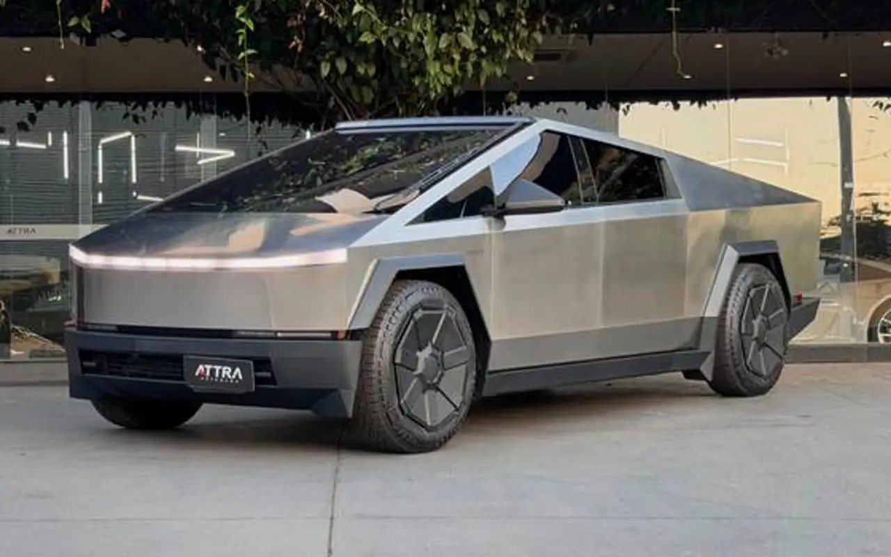 TESLA CYBERTRUCK 122,4 KW ELÉTRICO AWD — foto 1 de 20