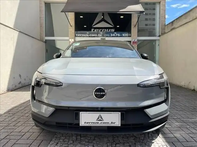 VOLVO EX30 69 KW ELÉTRICO ULTRA em São Paulo, SP
