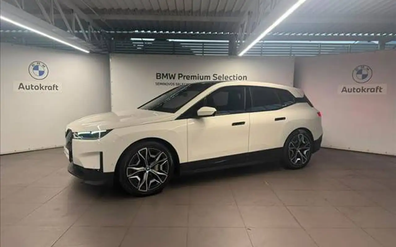 BMW iX ELÉTRICO XDRIVE40 — foto 1 de 20