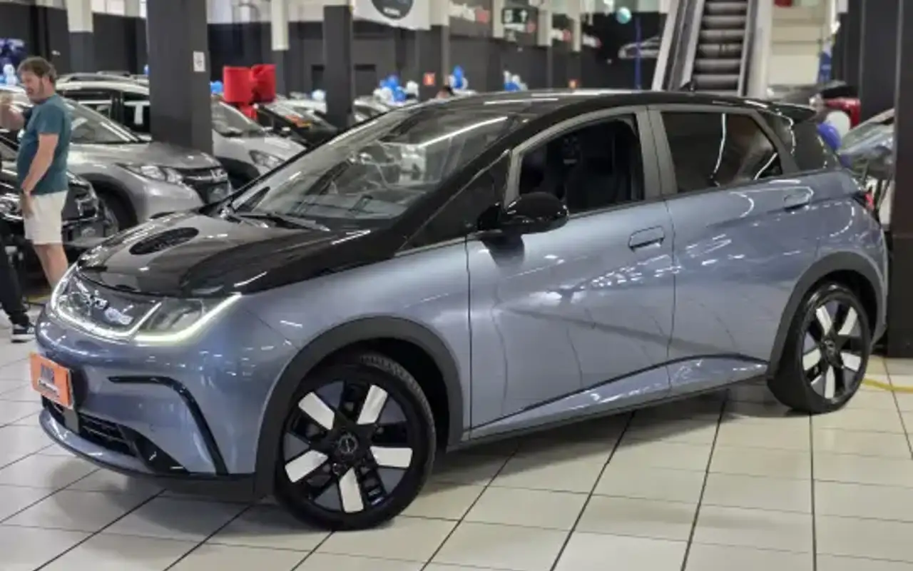 BYD DOLPHIN 60,5 KW ELÉTRICO PLUS — foto 1 de 20