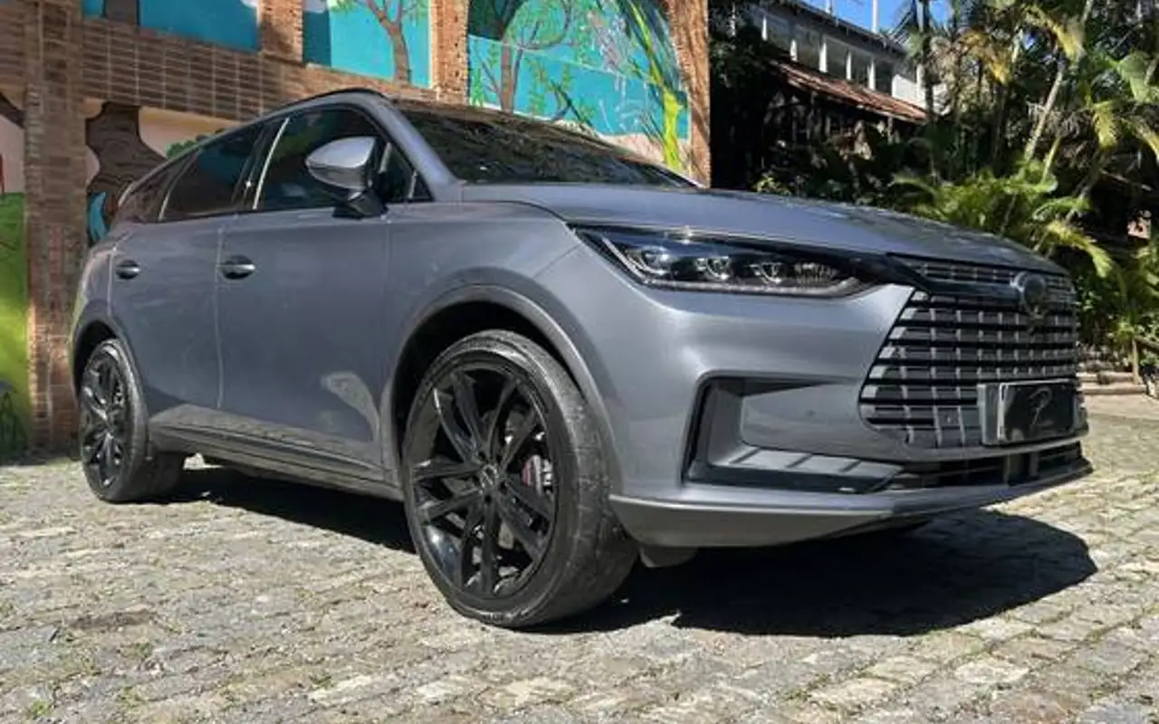 BYD TAN ELÉTRICO AWD — foto 1 de 20