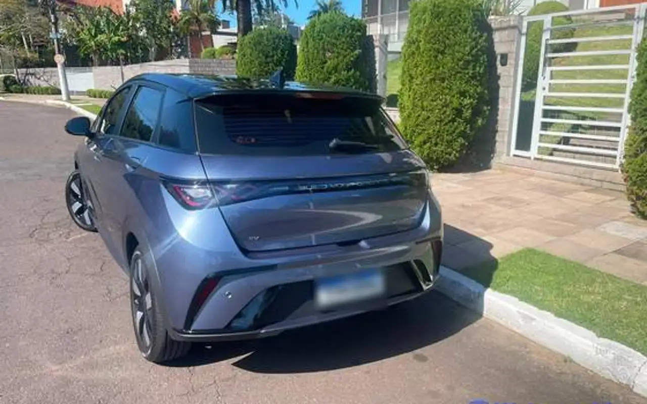 BYD DOLPHIN 60,5 KW ELÉTRICO PLUS — foto 1 de 8