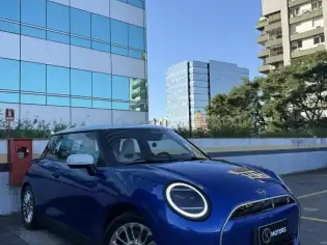 MINI COOPER SE TOP 2P ELÉTRICO em Porto Alegre, RS