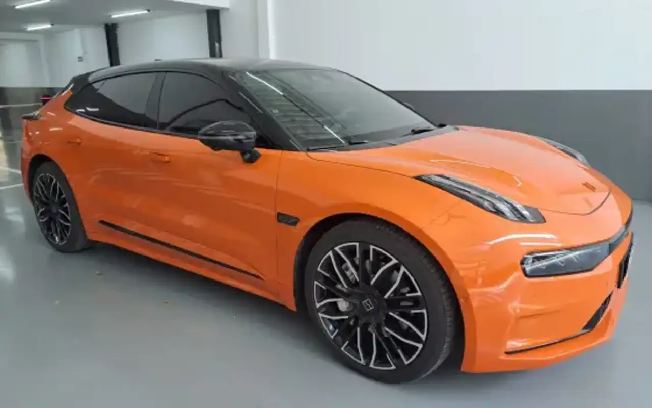 ZEEKR 001 100 KW ELÉTRICO FLAGSHIP AWD — foto 1 de 15