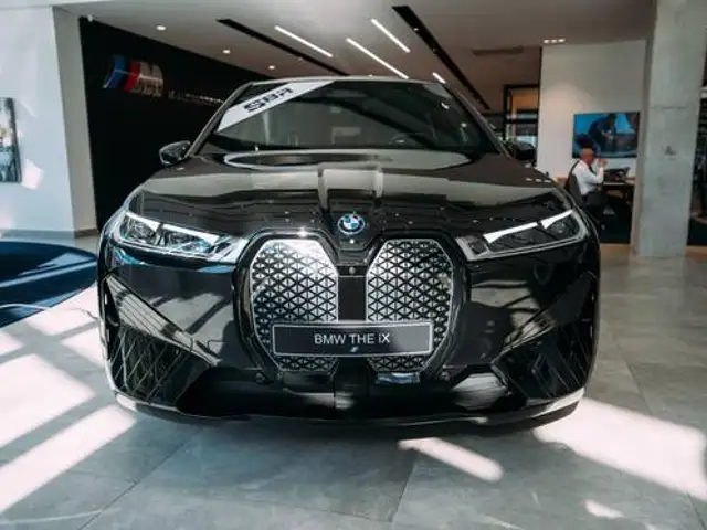 BMW iX ELÉTRICO XDRIVE50 SPORT em São Paulo, SP