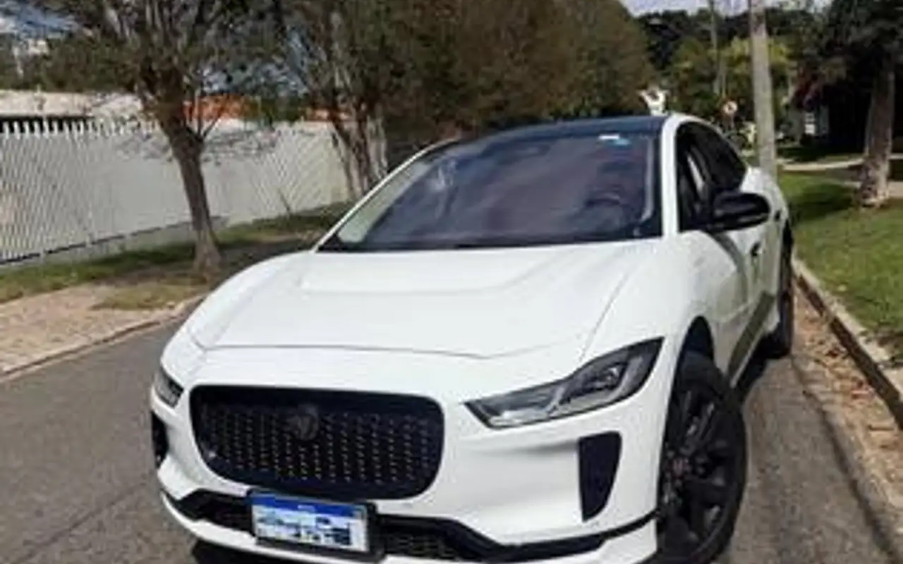 JAGUAR I-PACE 90 KW EV400 SE AWD ELÉTRICO — foto 1 de 8