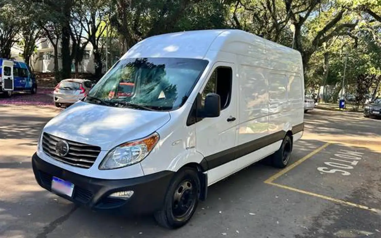JAC IEV750V ELÉTRICO AUTOMÁTICO — foto 1 de 8