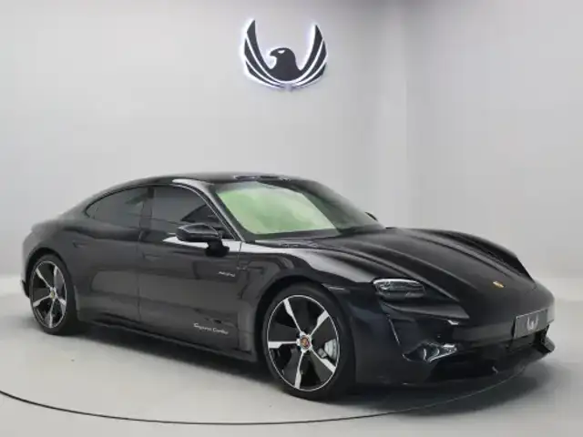 PORSCHE TAYCAN TURBO ELÉTRICO em São Paulo, SP