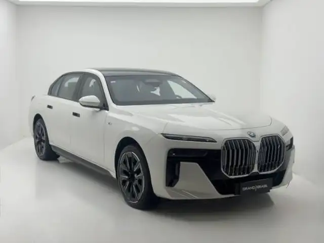BMW i7 ELÉTRICO XDRIVE60 M SPORT em Barueri, SP