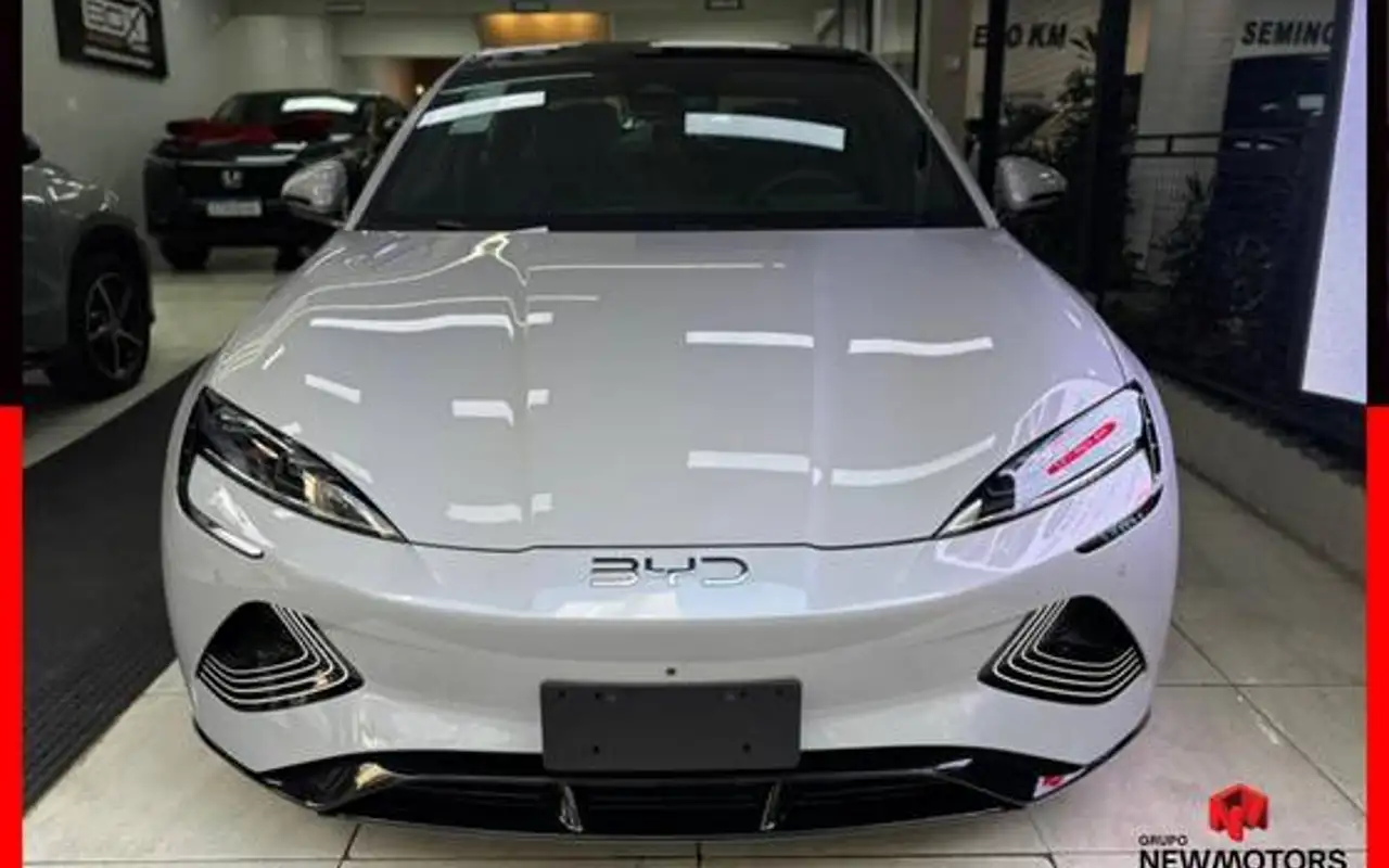 BYD SEAL 82,5 KW ELÉTRICO AWD — foto 1 de 20