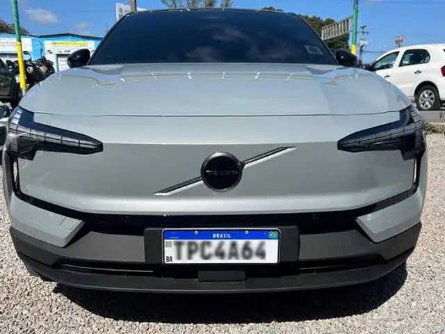 VOLVO EX30 51 KW ELÉTRICO PLUS em João Pessoa, PB