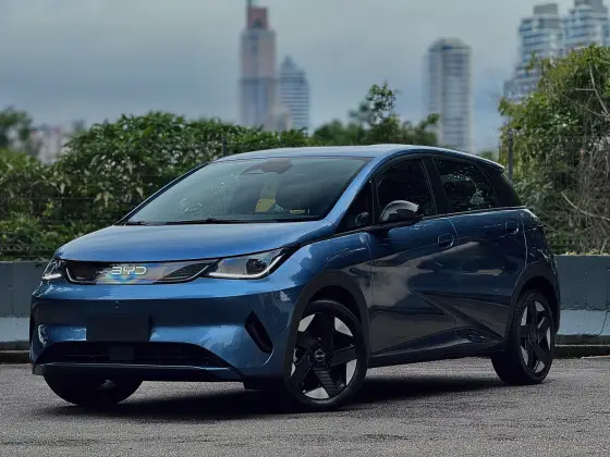 BYD DOLPHIN 45,1 KW ELÉTRICO SE em Curitiba, PR