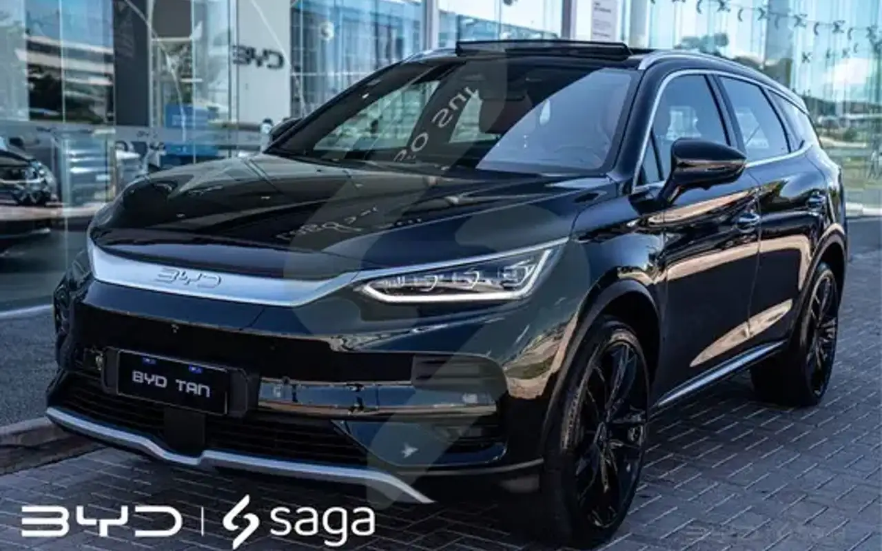 BYD TAN ELÉTRICO AWD — foto 1 de 18