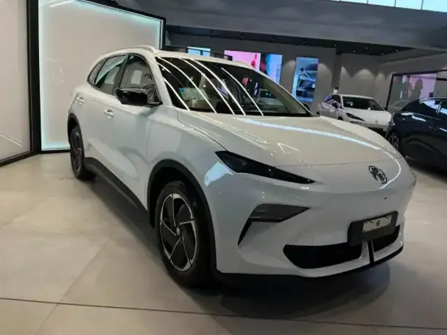 MG S5 64 KW ELÉTRICO LUXURY em Florianópolis, SC