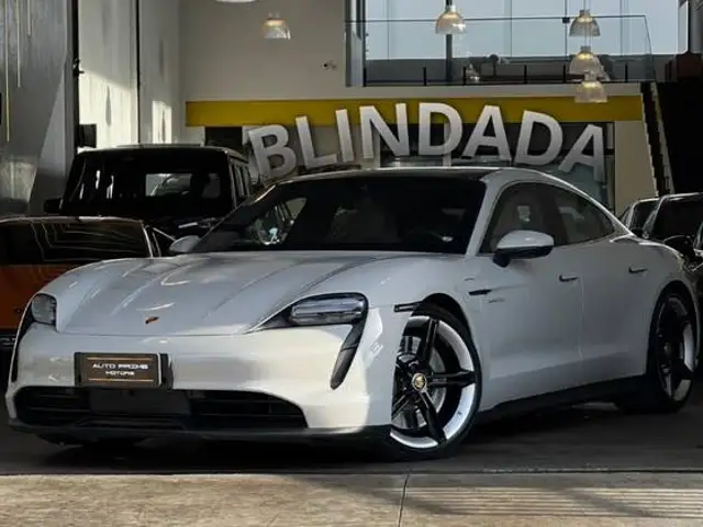 PORSCHE TAYCAN 4S ELÉTRICO em São Paulo, SP