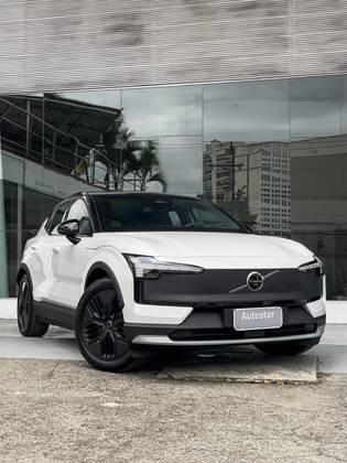 VOLVO EX30 69 KW ELÉTRICO CROSS COUNTRY em São Paulo, SP