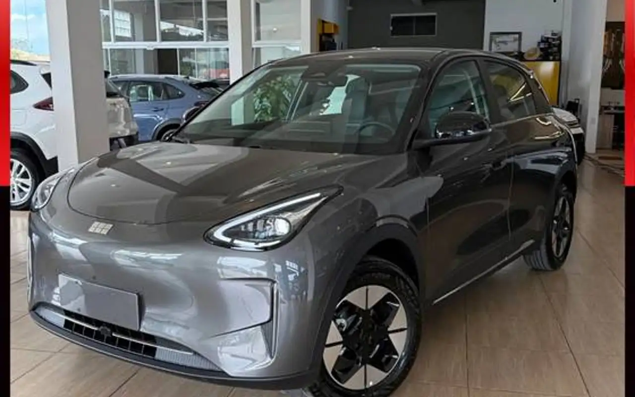 GEELY EX2 39,4 KW ELÉTRICO MAX — foto 1 de 11