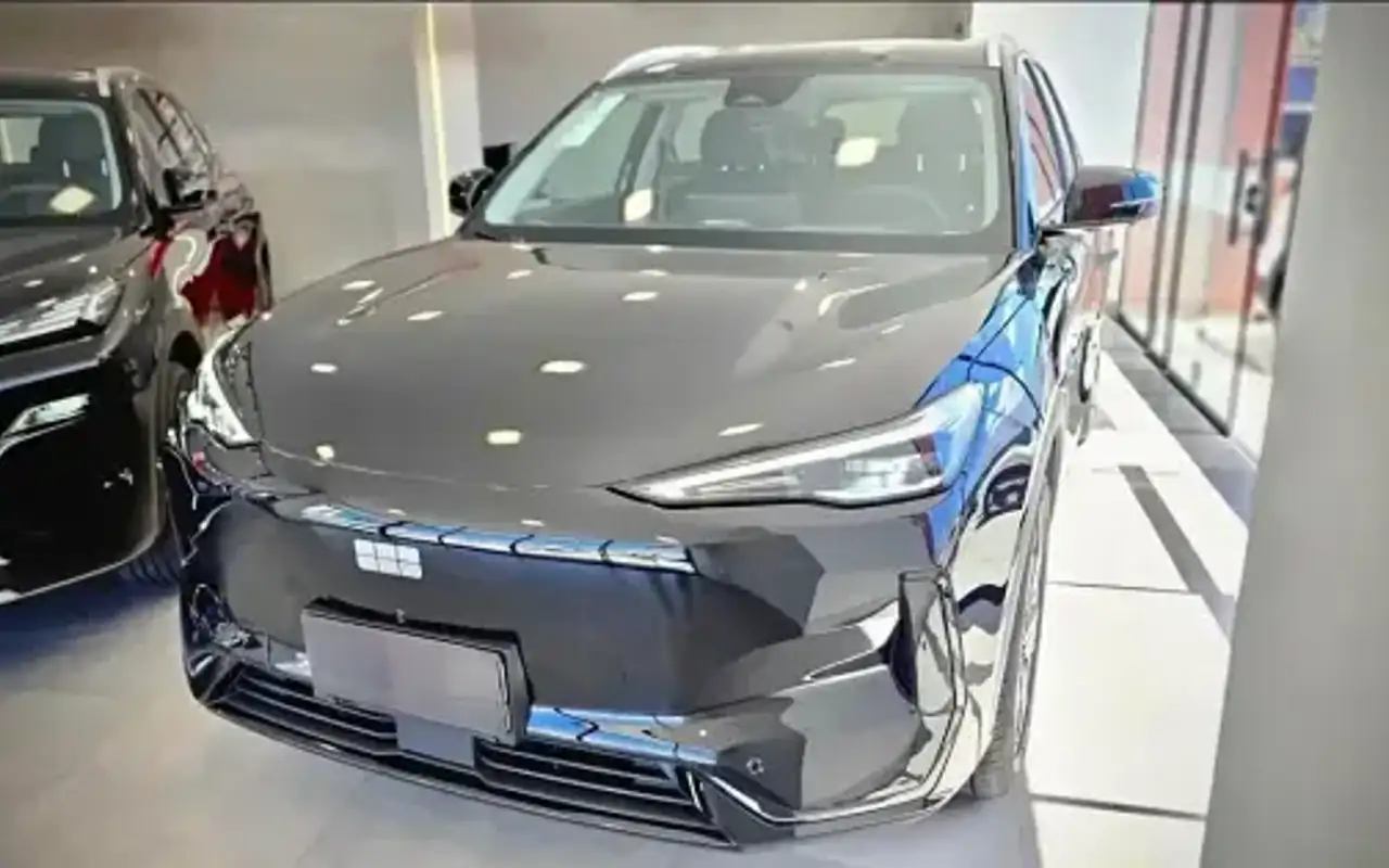 GEELY EX5 60,22 KW ELÉTRICO PRO — foto 1 de 16