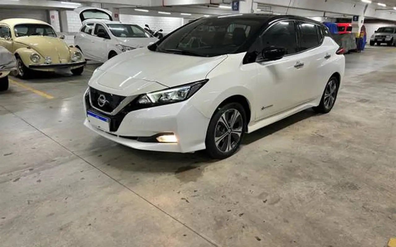 NISSAN LEAF B12P 40 ELÉTRICO — foto 1 de 8