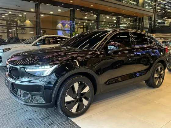 VOLVO EC40 P6 RECHARGE ELECTRIC PLUS em São Paulo, SP