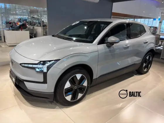 VOLVO EX30 69 KW ELÉTRICO CORE em Barueri, SP