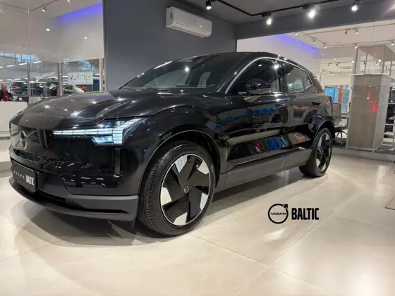 VOLVO EX30 69 KW ELÉTRICO PLUS em Santos, SP