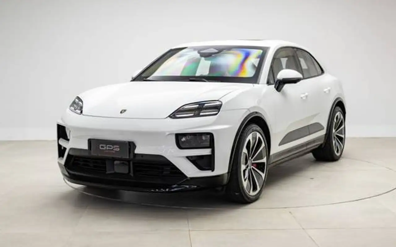 PORSCHE MACAN TURBO ELÉTRICO — foto 1 de 20