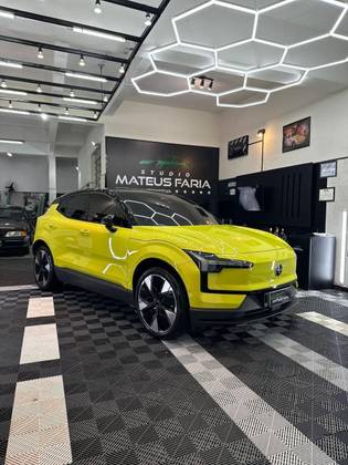 VOLVO EX30 69 KW ELÉTRICO ULTRA em Socorro, SP