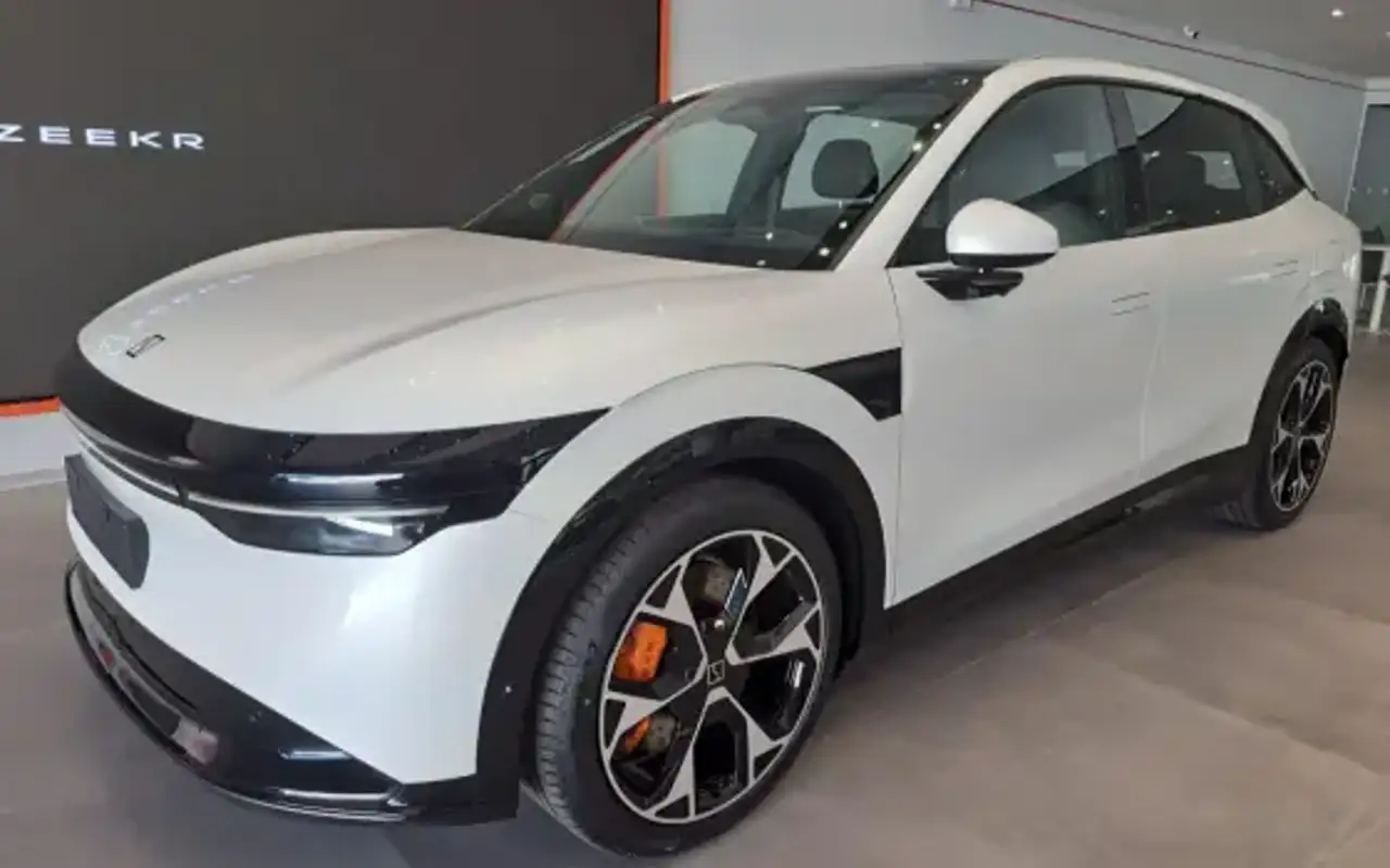 ZEEKR 7X 100 KW ELÉTRICO FLAGSHIP AWD — foto 1 de 10