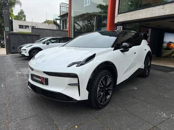 ZEEKR X 66 KW ELÉTRICO FLAGSHIP AWD em São Paulo, SP