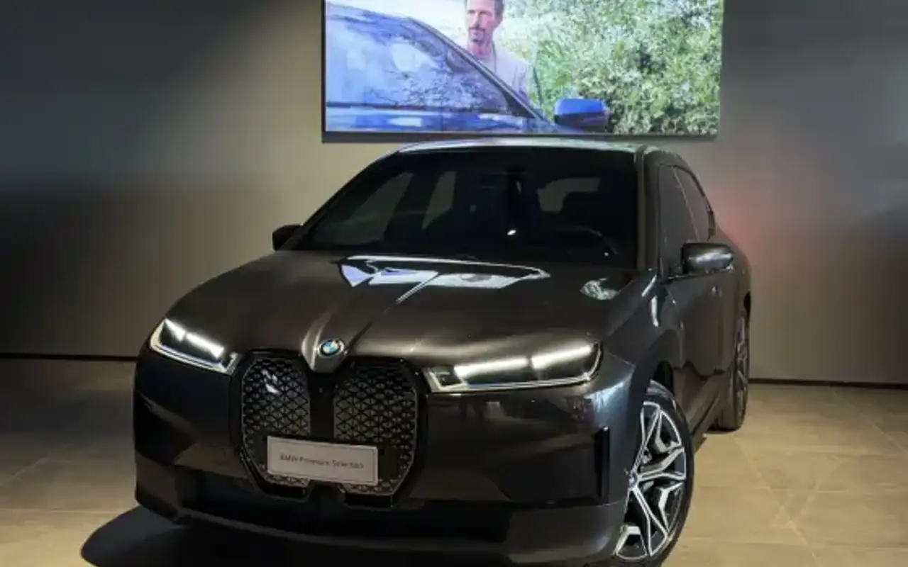 BMW iX ELÉTRICO XDRIVE40 — foto 1 de 20